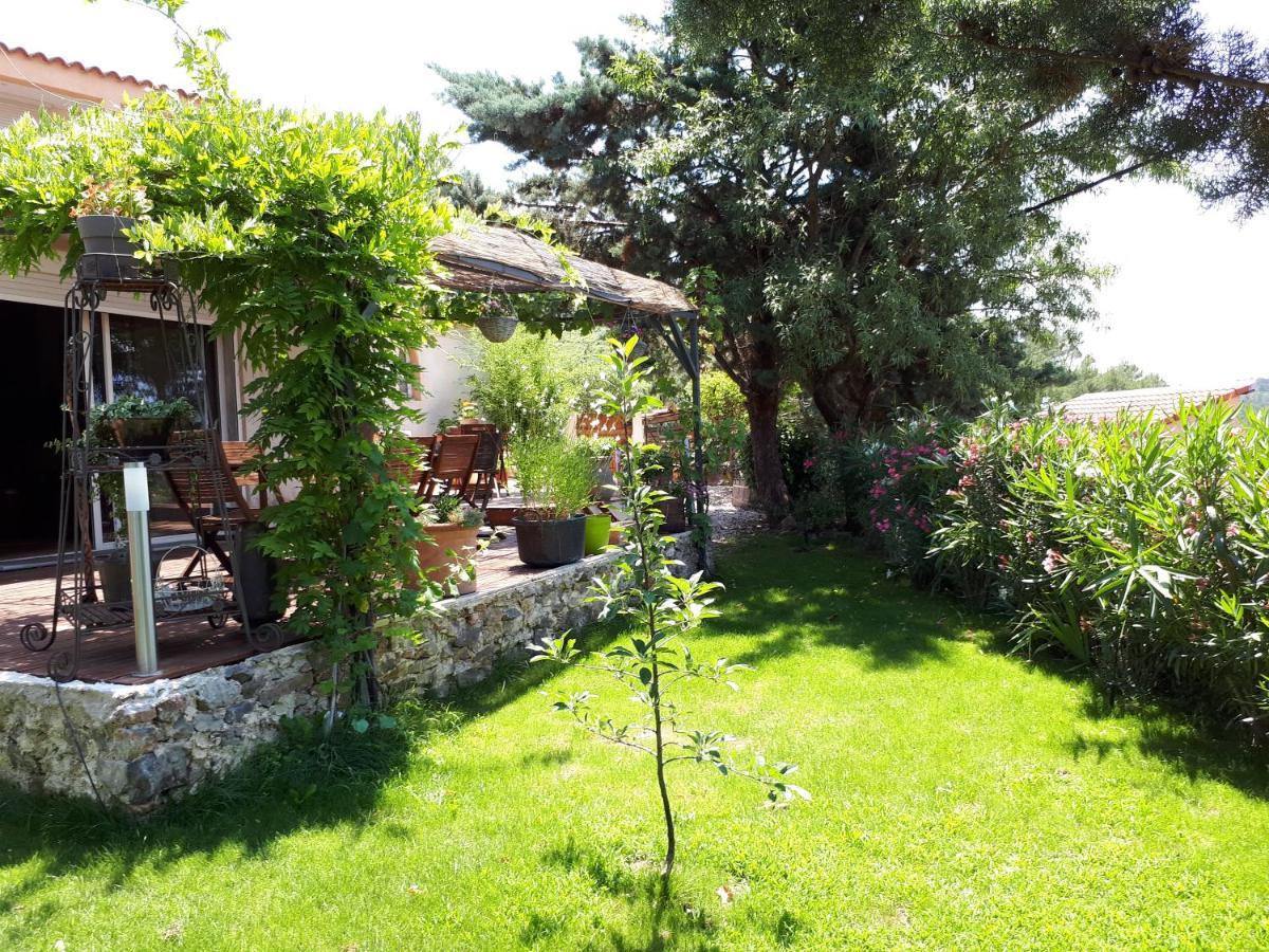 Flassans-sur-Issole Chez Patricia & Denis B&B 외부 사진